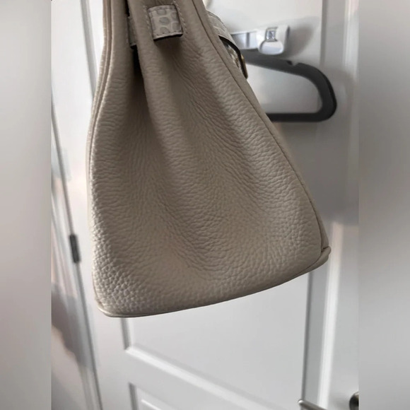 ✨ Host Pick ✨ NWT | Stunning Cowhide Leather Satchel with Crossbody Strap - Picture 8 of 16
